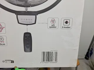 Ventilador de pared con mando a distancia