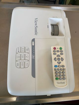 Proyector BenQ Negro( varios modelos)