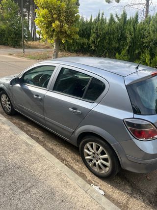 Opel Astra 2007