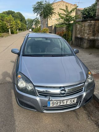 Opel Astra 2007