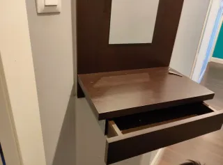 Recibidor / Aparador mural con 3 espejos y cajón