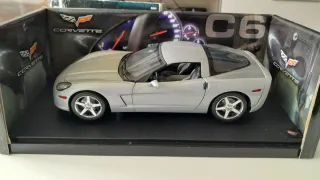 Chevrolet Corvette C6 escala 1:18
