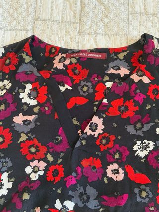 Vestido Comptoir ds Cotonniers floral rojo violeta