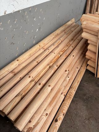 Postes de madera para cercas