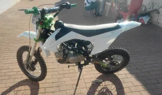 Moto Cross 125cc Blanca