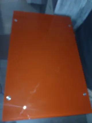 Mesa de cocina cristal naranja y sillas