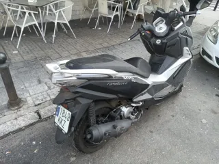 Sym Cruisym 125cc Scooter Automática