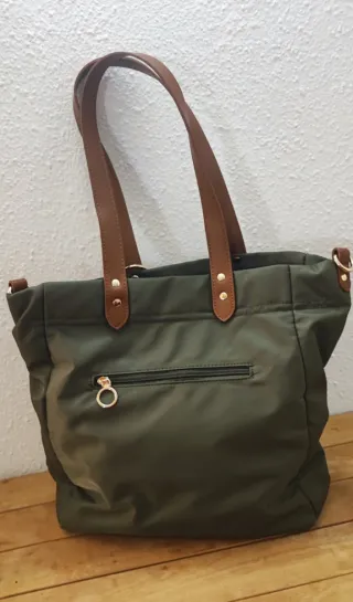 Bolso grande, impermeable, con correa para bandole