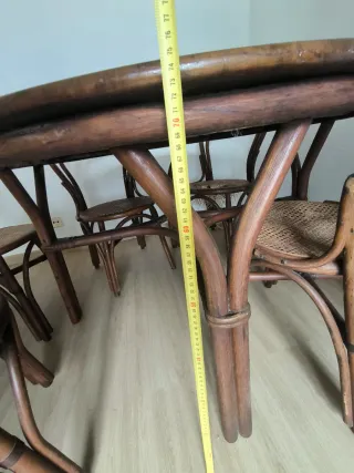 Mesa redonda madera 120cm + 5 sillas