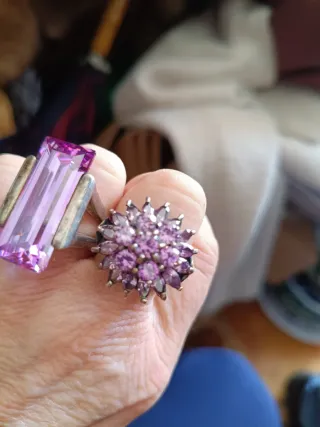 Anillos de Plata con Piedras Moradas