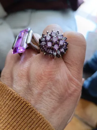 Anillos de Plata con Piedras Moradas