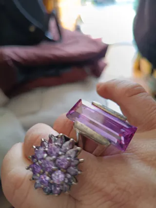 Anillos de Plata con Piedras Moradas