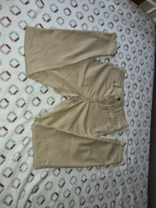 Pantalón beige claro