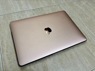 MacBook Air 2020 Intel 1.1 GHz Oro
