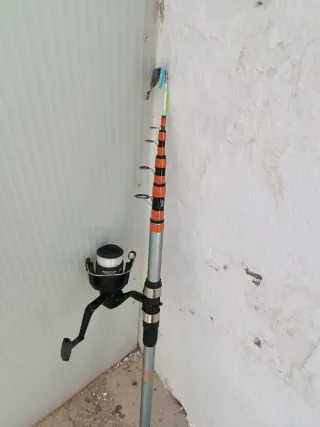 Caña de pesca telescópica 3.90m un solo uso...