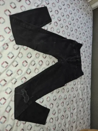 Pantalón juvenil negro