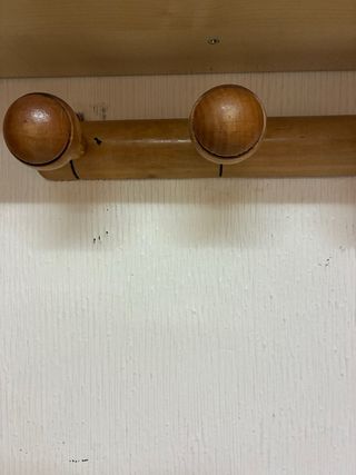 Perchero de madera