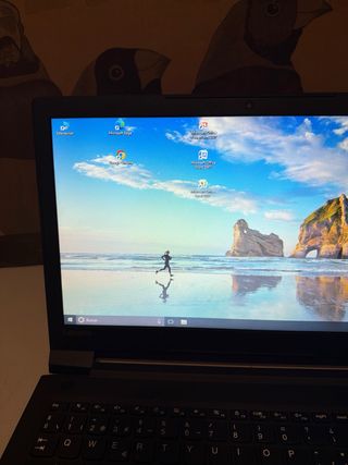 Portátil Lenovo V110-15 Negro