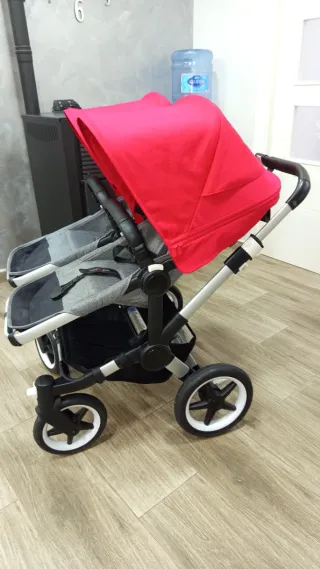 Carro Gemelar Bugaboo Rojo y gris melange