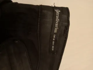 Pantalón Stradivarius T.36