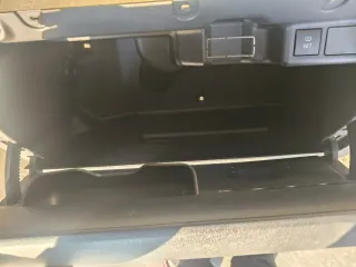 Guantera VW Polo V 6R 1.2 Gasolina