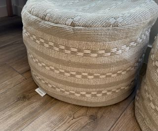 Pack 2 puffs algodón bordados beige