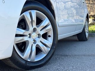 Peugeot 5008 Allure 7plazas 2.0 BlueHDi 150cv