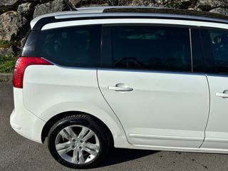 Peugeot 5008 Allure 7plazas 2.0 BlueHDi 150cv