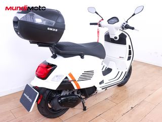 VESPA GTS 125 SUPERSPORT