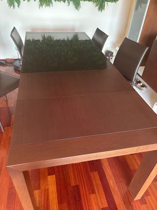 Mesa de comedor cristal y madera