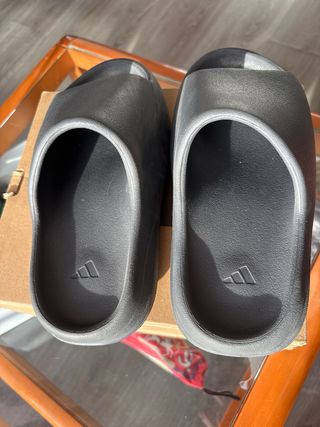 Adidas Yeezy Slide Onyx Talla 38