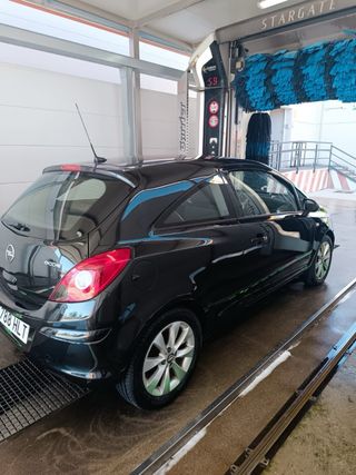 Opel Corsa 2012