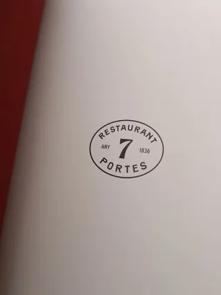 Libro "Les 7 portes.Amics i personatges"