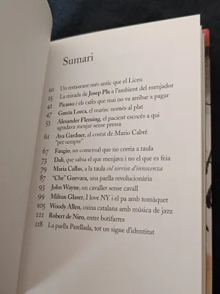 Libro "Les 7 portes.Amics i personatges"