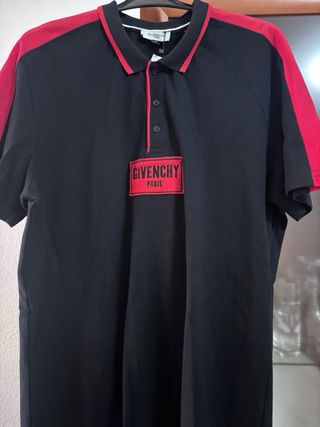 Polo Givenchy Negro y Rojo