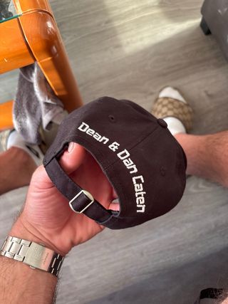 Gorra DSquared2 Negra y Roja