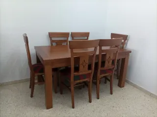 Mesa de comedor de madera maciza con 6 sillas