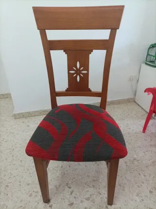 Mesa de comedor de madera maciza con 6 sillas