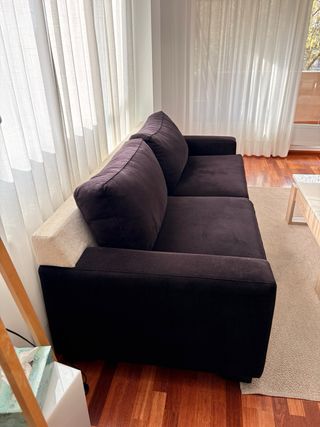 Sofá de tela color negro y beige