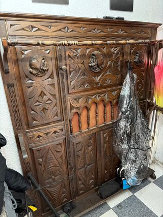 Mueble perchero antiguo