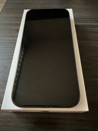 iPhone 15 Pro 128GB Gris Titanio