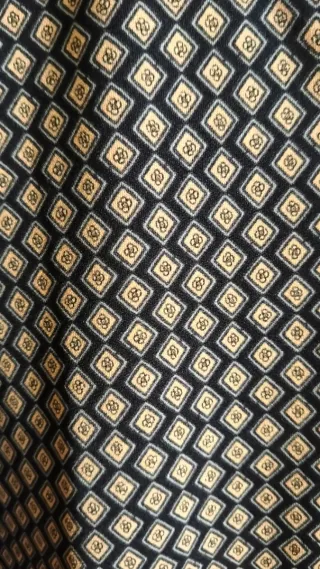 Blusa Cortefiel azul marino con estampado