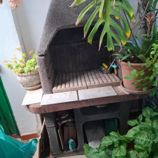 Barbacoa de piedra 2.22 de alto 1 metro ancho 0.70