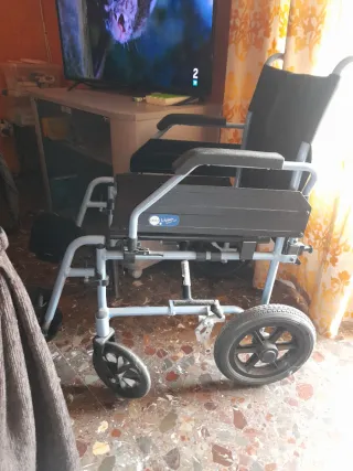 Sillita de rueda en buen estado