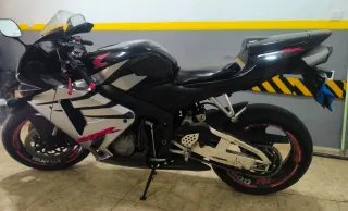 HONDA✅CBR-600-RR✅PC37✅Moto Deportiva .Año 2005✅
