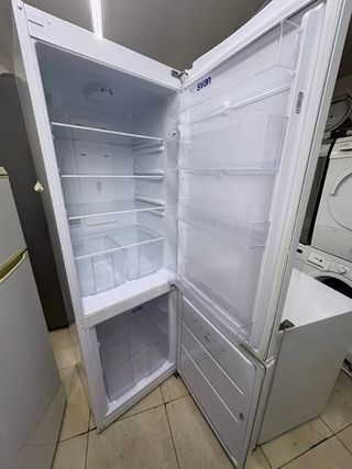 Nevera Svan combi No Frost