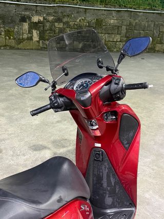 Honda Scoopy SH 125 I Roja