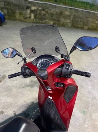 Honda Scoopy SH 125 I Roja