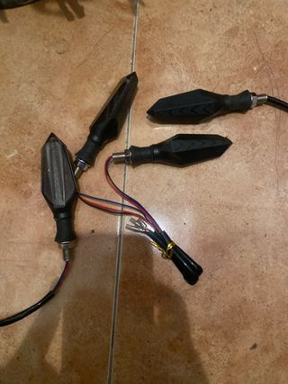Juego Intermitentes LED Universales Moto