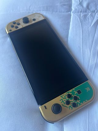 Nintendo Switch Edición Zelda Dorado y Verde